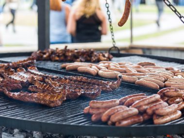 traiteur barbecue grille suspendue